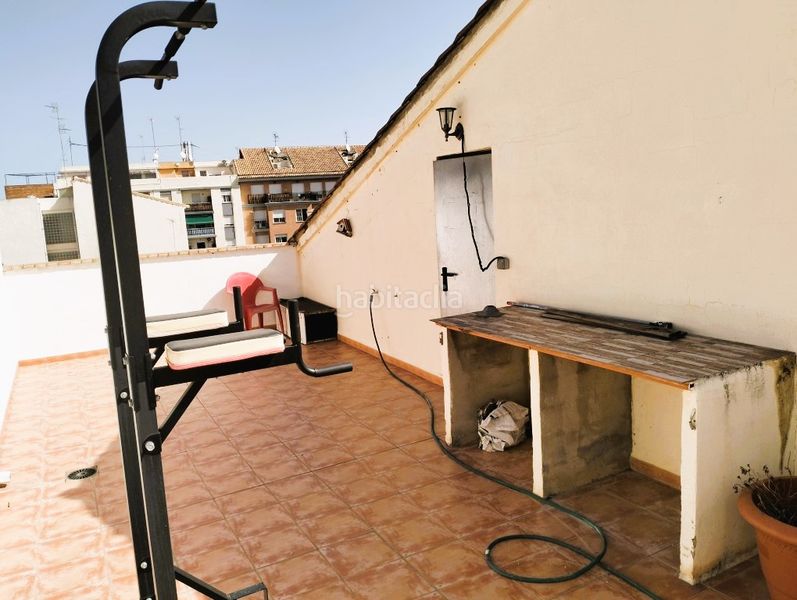 Foto d020bda0-ef5d-4669-93c1-fcbf4a9f09bc. Àtic amb piscina a Rocafort