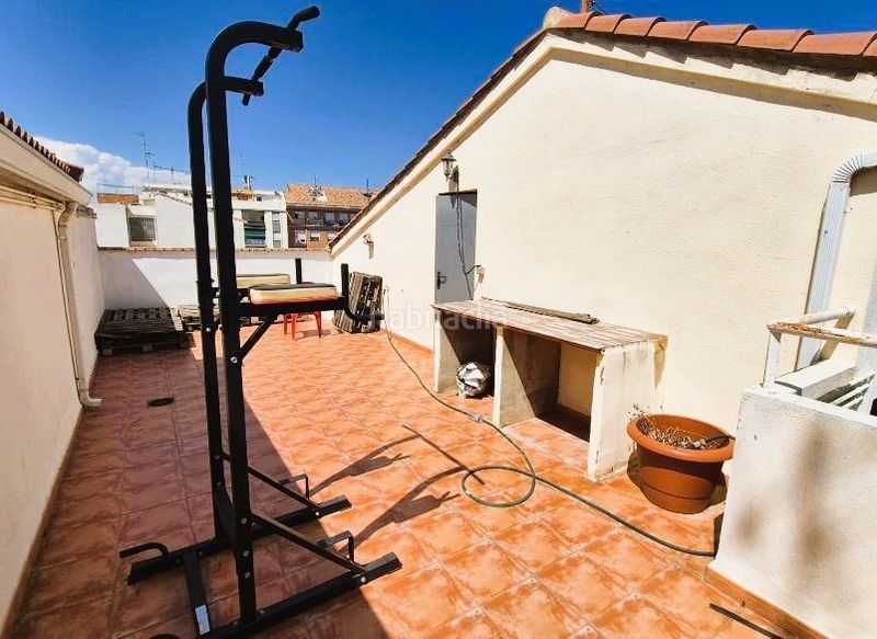 Foto fb24a54e-2f75-486b-827d-b22074e663c6. Àtic amb piscina a Rocafort