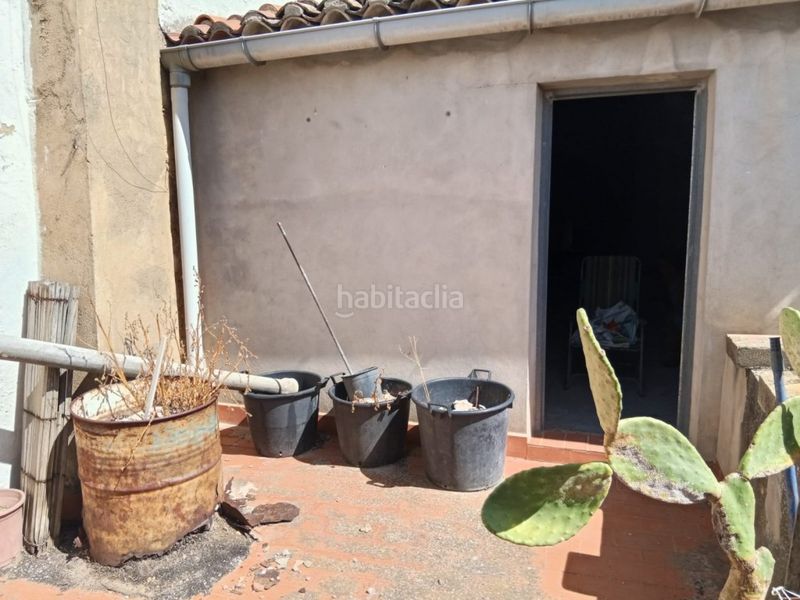 Foto a35f8b18-87ef-427c-8d9a-1808295de4cd. Casa amb xemeneia a Chelva