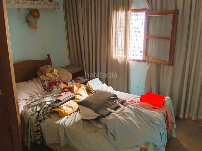 Foto d10de94a-e671-482f-b976-6a6dad641904. Casa amb xemeneia a Chelva