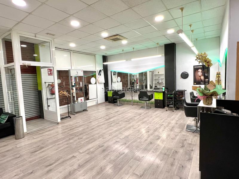 Foto 8761e08c-cb61-4136-8b1e-2d60bb4e19f4. Pas-de-porte local commercial dans L´Hort de Senabre Valencia