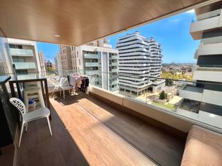 Appartement  Carrer del bomber ramon duart 8b. Precioso piso con garaje y trastero en bombero ramon duart