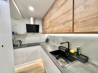 Location Appartement  Calle de torres 29. Se alquila amueblado en la olivereta junto al rio