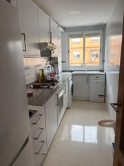 Lloguer Pis  Carrer del castell de pop. Se alquila vivienda amueblada en quatre carreres