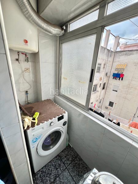 Foto cea5170d-b3d3-4ec4-9bf4-f2ec8bb6519b. Flat in Avenida de la Paz Xirivella