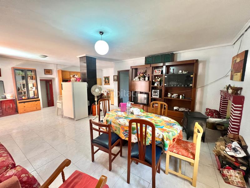 Foto f95ec0f0-620b-4ab2-bf1e-9fb4a998d468. Chalet in calle diseminado 9503 in Turís