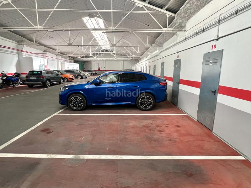 Foto 98917fc6-b0f6-4faf-8f37-0a1bc9ba1a47. Car parking in Nou Moles Valencia