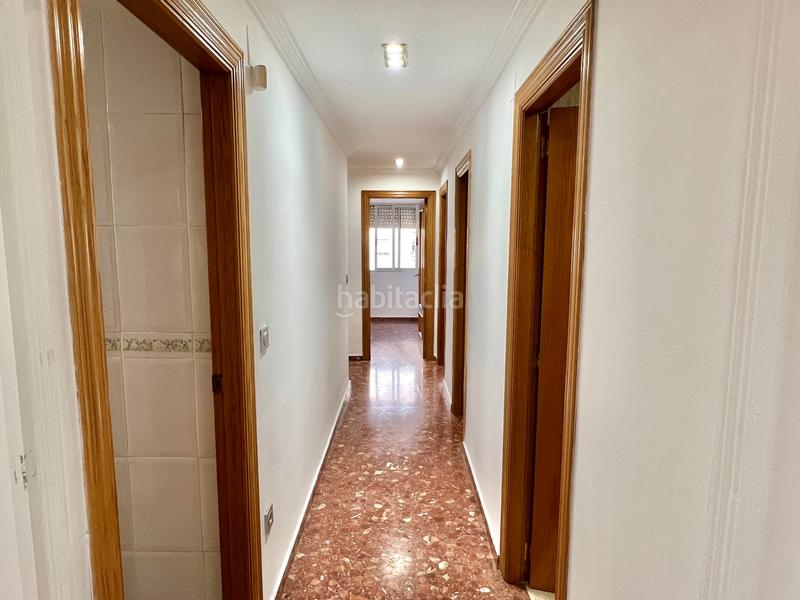 Foto c15f5485-382f-472d-8fba-12c3d7bc080a. Location appartement dans Camí Reial Torrent