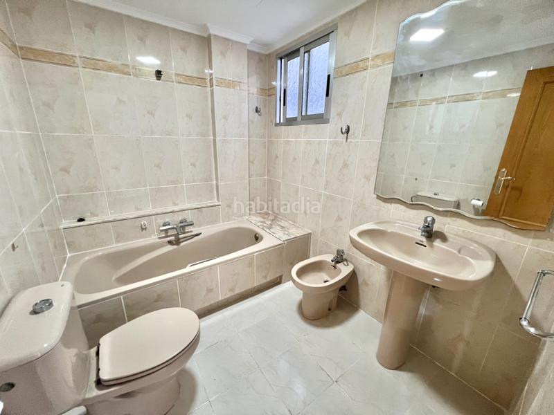 Foto 5f9e277c-de1b-46b0-94d9-ed50ebc8e6ff. Rent flat in Camí Reial Torrent