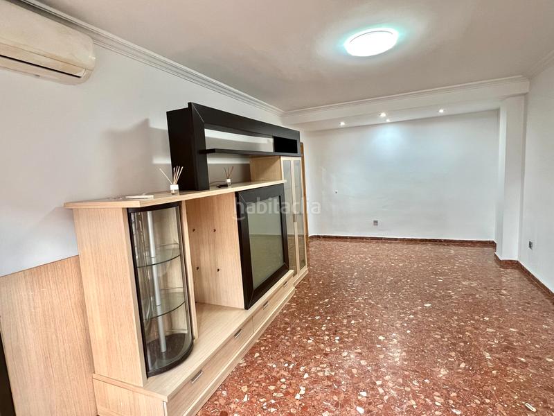 Foto bb6ff2c0-a50b-4fc1-8ddc-a0fa7a533591. Rent flat in Camí Reial Torrent