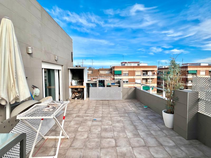 Foto c3085d28-d203-47b3-974c-994be995ee0d. Ático se vende ático en benetússer en Alfafar