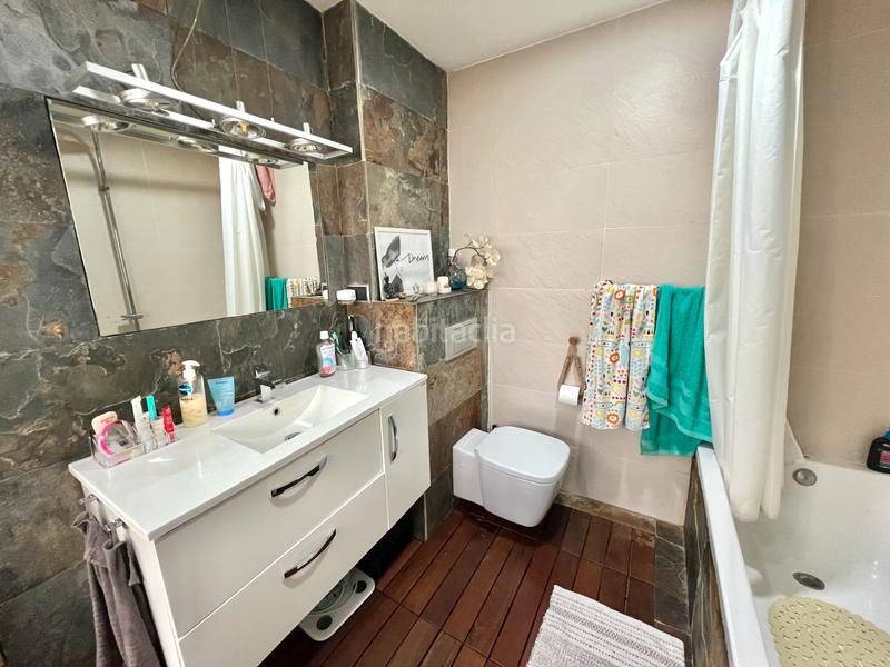 Foto e65e42a7-e6ae-463c-82ef-c08b736392c9. Ático se vende ático en benetússer en Alfafar