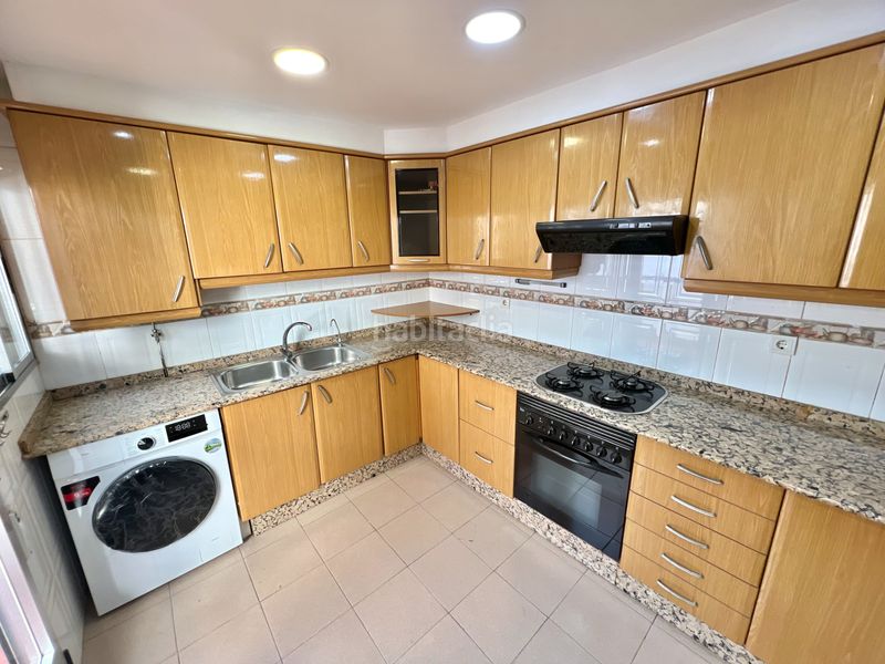 Casa en carrer de planas 37 se vende casa independiente en zona ruzafa en Valencia - Imagen 3