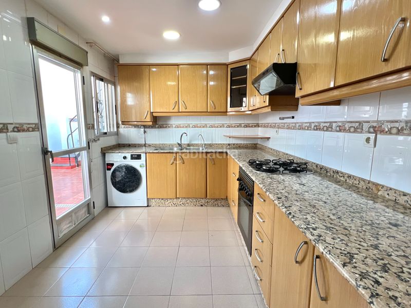 Casa en carrer de planas 37 se vende casa independiente en zona ruzafa en Valencia - Imagen 2