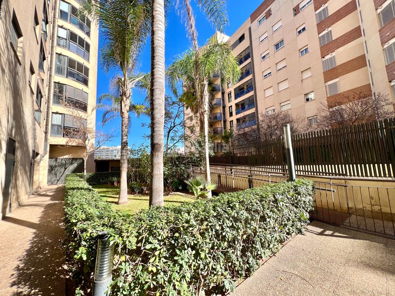 Foto 1a305dfb-eaaa-425b-8880-6fdff43eb170. Pis amb calefacció aparcament piscina a Els Orriols Valencia