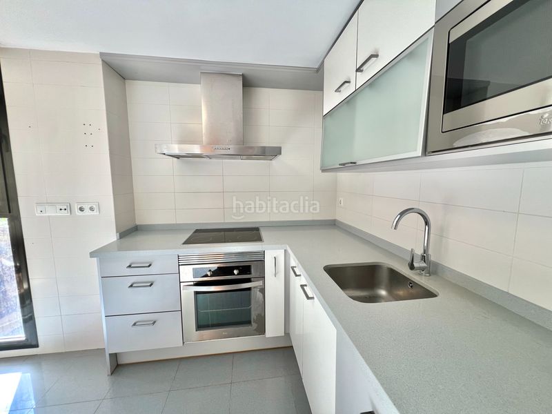 Foto ba0e32bd-8330-4faf-935a-4b4107891cd7. Pis amb calefacció aparcament piscina a Els Orriols Valencia