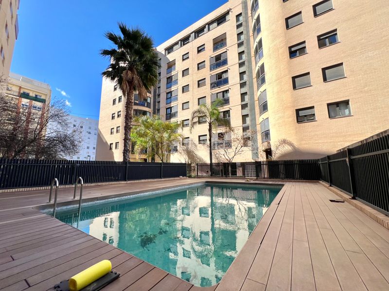 Foto dbb1f734-b31b-4e16-8567-fd25445d18aa. Pis amb calefacció aparcament piscina a Els Orriols Valencia