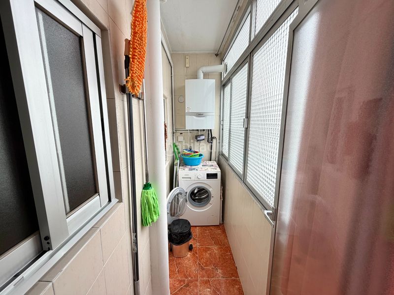 Piso en muy buen estado para entrar a vivir en Valencia - Imagen 25