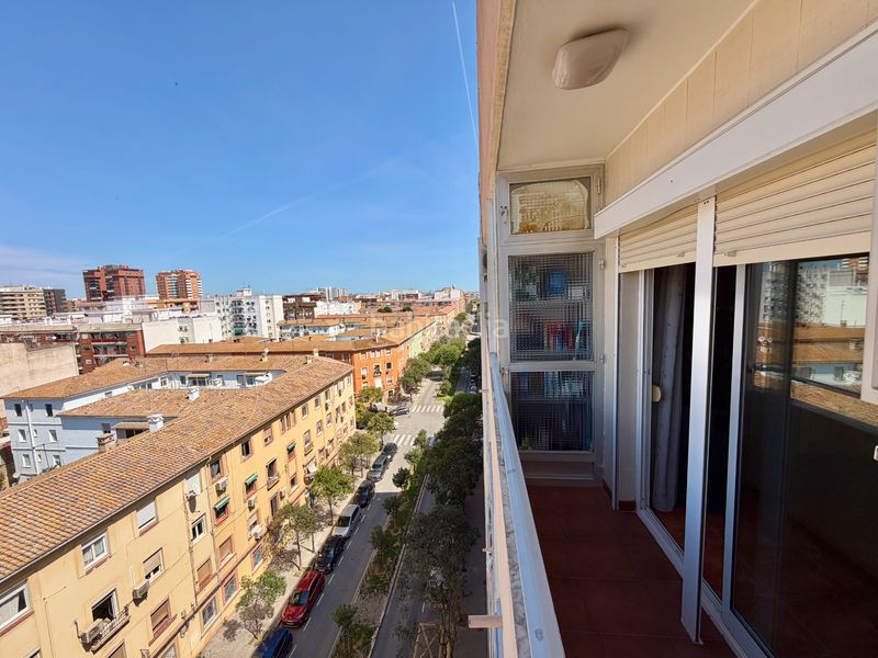 Piso en muy buen estado para entrar a vivir en Valencia - Imagen 6