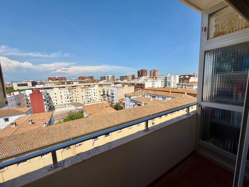 Piso en muy buen estado para entrar a vivir en Valencia - Imagen 7