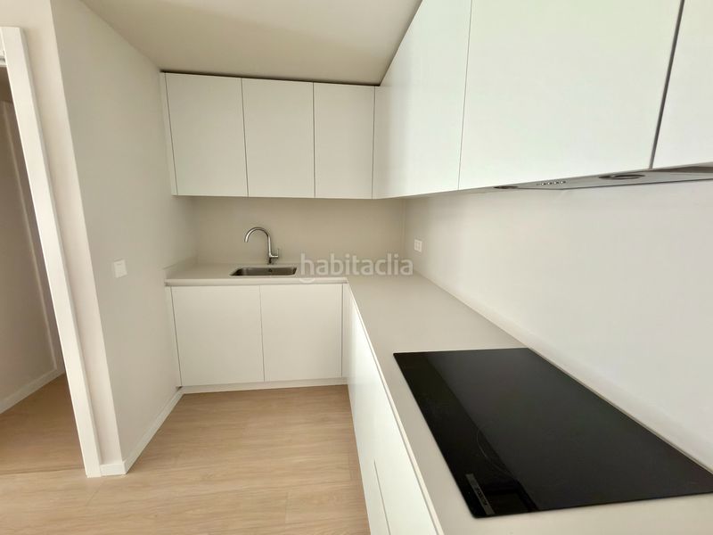 Foto a01caaf7-2eda-45b8-b725-c9fe6b88f368. Pis a calle doctor domagk 2 a Russafa Valencia