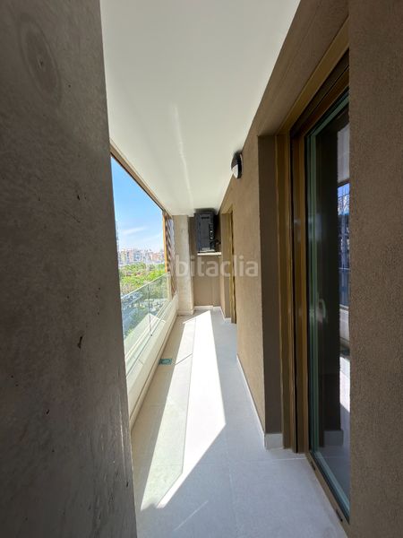 Foto b0b4c7f6-368f-4749-aeaa-8b0b8aa7201f. Pis a calle doctor domagk 2 a Russafa Valencia