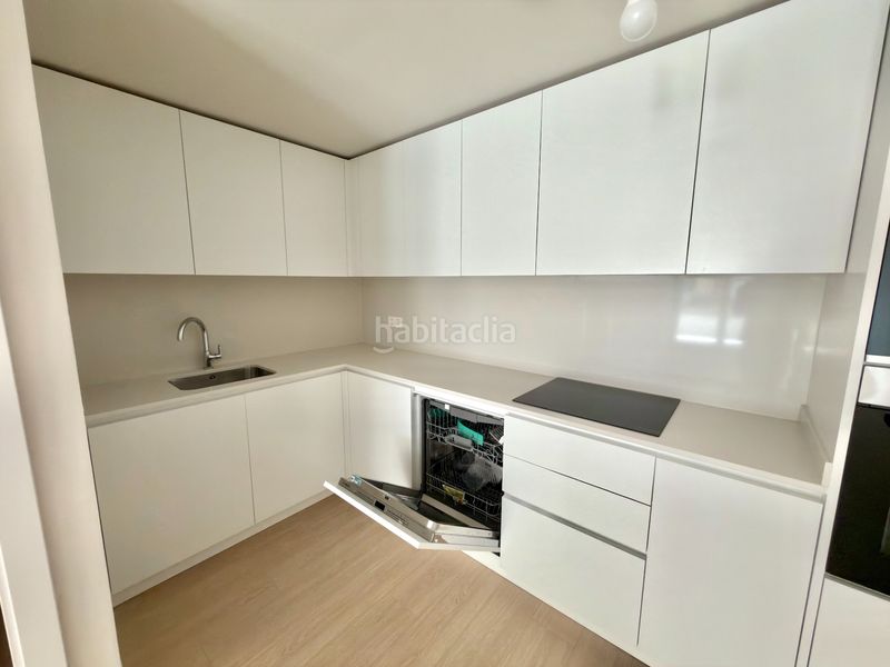 Foto bb20058b-13e5-462a-909d-bf36ad3ceffb. Pis a calle doctor domagk 2 a Russafa Valencia