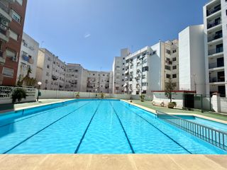 Pis  Carrer de la goleta. Piso con garaje y zonas comunes en marxalenes