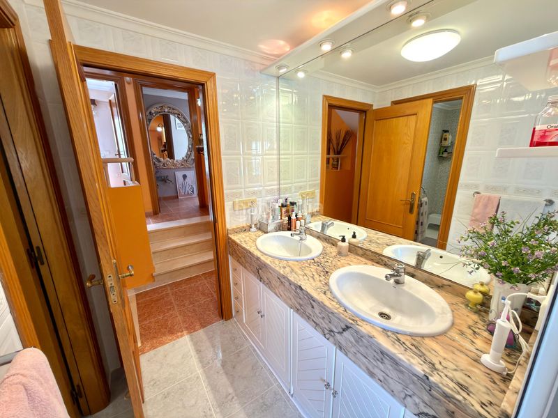 Foto e3b46761-e272-4af3-a97a-62aaf11a9b85. Chalet with heating pool in Mas de la Montañeta Torrent