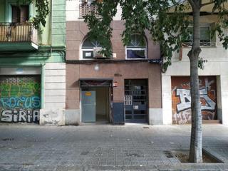 Local Comercial  Barcelona - calle padilla. Local comercial en venta en calle padilla, barrio sagrada famili