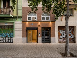 Geschäftsraum  Barcelona - calle padilla. Local comercial en venta en calle padilla, barrio sagrada famili