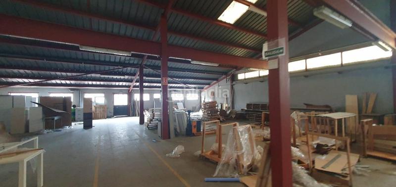 Foto 85ac23dd-510c-48a0-950a-bfb6193f26da. Fabrikhalle in Ajuntament-Maragall Ripollet