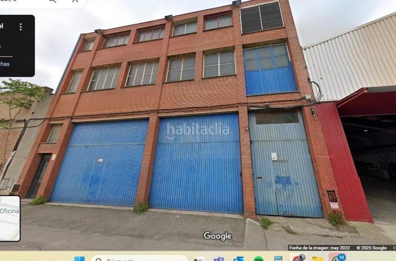 Foto e8bb2715-3ca6-41ac-97e3-044714aea415. Fabrikhalle in Ajuntament-Maragall Ripollet