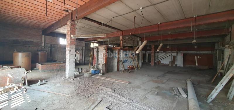 Foto eef1c909-27ce-435a-8474-f8161f999a97. Fabrikhalle in Ajuntament-Maragall Ripollet