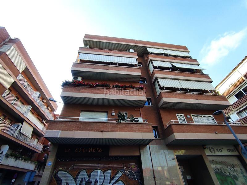 Foto ee8a8ce9-808e-4ffd-bab2-a45f22428fe5. Local commercial dans Sant Josep Hospitalet de Llobregat (L´)