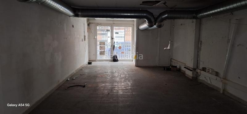 Foto 22182649-00f5-4f08-b879-8a6f9a305905. Locale commerciale in Verdum Barcelona