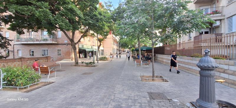 Foto 05344466-4c48-4b1b-957d-b32800db1ed7. Business premise in Horta Barcelona