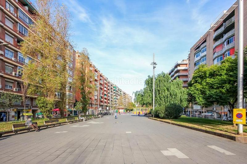 Foto 0699b09d-68c7-40eb-9420-c1751738968d. Bureau dans La Bordeta Barcelona