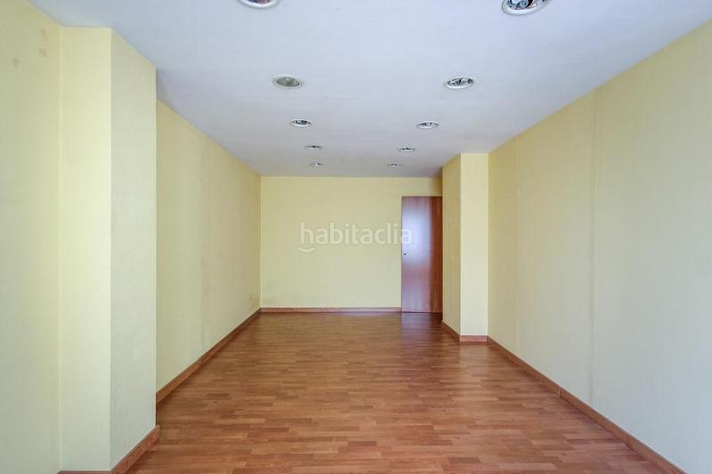 Foto fa150b5f-1c10-47df-92a8-2ebb775b6878. Bureau dans La Bordeta Barcelona