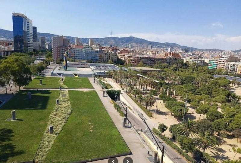 Foto c7f2a986-c09f-4f1c-834f-a98e40e380bf. Ufficio con riscaldamento in La Nova Esquerra de l´Eixample Barcelona