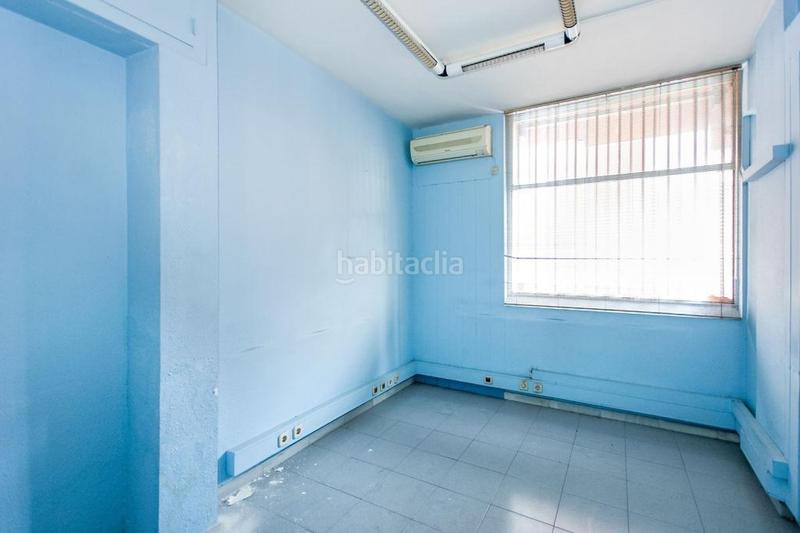 Foto ed18d1fa-d02a-40e8-9078-f60b718f2836. Ufficio con riscaldamento in La Nova Esquerra de l´Eixample Barcelona