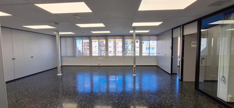Foto a520f58f-e6c2-4b5c-9766-1662bc780e8c. Rent office space with heating in Barri de les Corts Barcelona