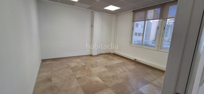 Foto b7d9b1a6-5a94-4d2b-948f-6eac6b775a41. Miete büro mit heizung in Barri de les Corts Barcelona