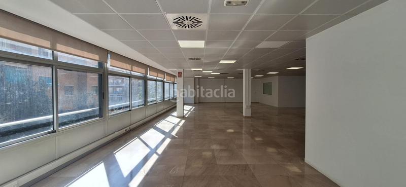 Foto 42a97b4a-e04b-460d-a40d-cda9ad3684ae. Rent office space with heating in Barri de les Corts Barcelona