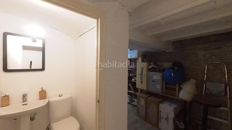 Foto 499f18b5-1d07-4e64-be44-6127c486c285. Local commercial dans Gòtic Barcelona