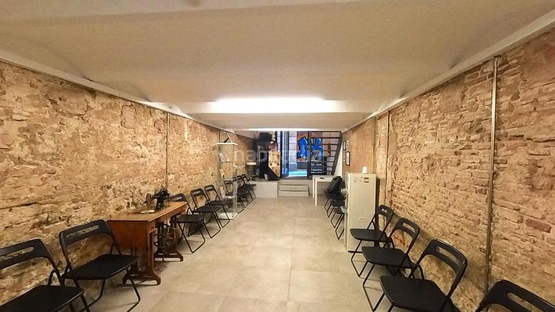 Foto 87284948-fbfe-4c22-8e93-d82ab1b80a37. Local commercial dans Gòtic Barcelona