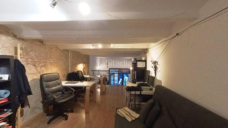 Foto f30ee68b-e317-4349-91a3-0c7036104861. Local commercial dans Gòtic Barcelona