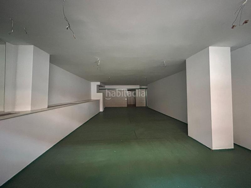 Foto 7da647ea-4d01-4434-bd01-e0c9a56fe7f8. Local comercial amplio local en venta en zona alta en Barcelona