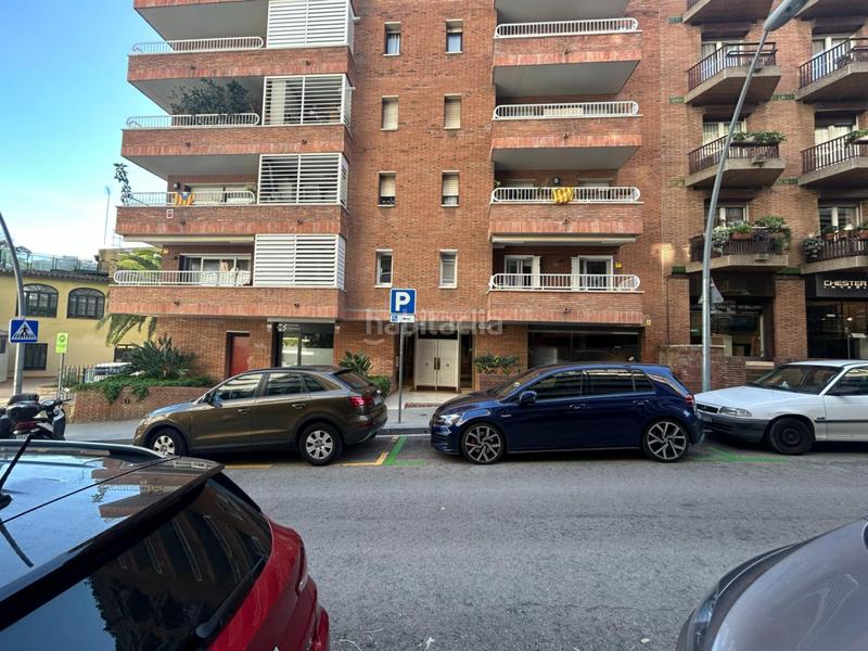 Foto d729c395-8ef1-4812-881f-48edc529d43b. Local comercial amplio local en venta en zona alta en Barcelona