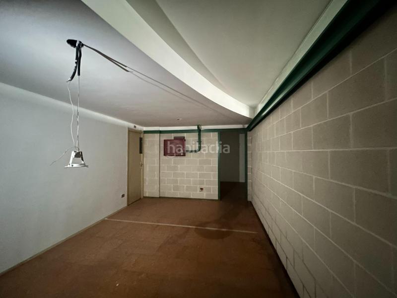 Foto dfa3e8d4-4ed1-4bdc-8b7d-5546ebad858d. Local comercial amplio local en venta en zona alta en Barcelona